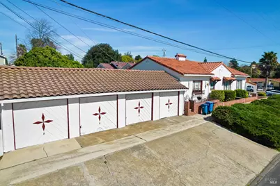 803 E 5th Street, Benicia, CA 94510 - Photo 14