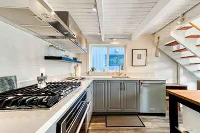 11 E Pier, Sausalito, CA 94965 - Photo 22