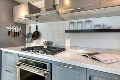 11 E Pier, Sausalito, CA 94965 - Photo 24