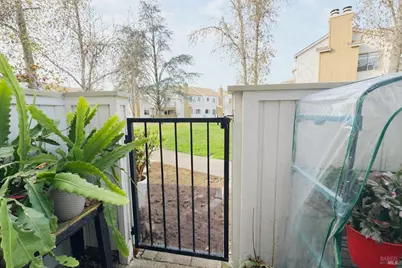 2607 Westberry Drive, Santa Rosa, CA 95403 - Photo 18