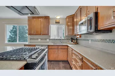 757 Wesley Avenue, Vacaville, CA 95688 - Photo 12