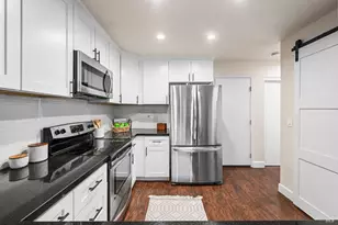 2403 Marylyn Cir, Petaluma, CA 94954 - Photo 10