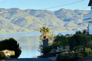 136 Berryessa Dr, Napa, CA 94558 - Photo 32