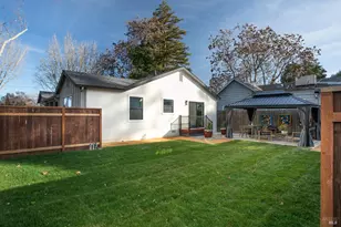 409 W C St, Dixon, CA 95620 - Photo 32