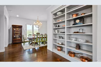 1170 Bayview Avenue, Napa, CA 94559 - Photo 12