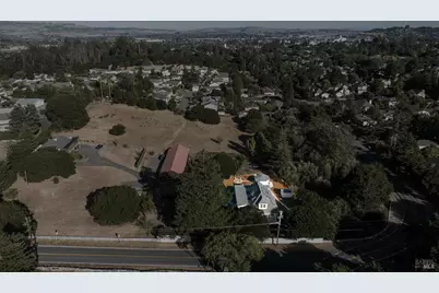 1375 Gossage Avenue, Petaluma, CA 94952 - Photo 1