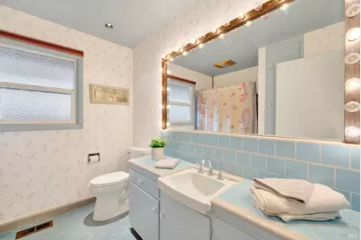 689 W C Street, Dixon, CA 95620 - Photo 50