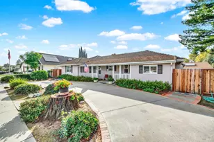 689 W C St, Dixon, CA 95620 - Photo 12