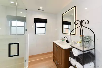 2470 W Pueblo Avenue, Napa, CA 94558 - Photo 32