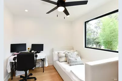 2470 W Pueblo Avenue, Napa, CA 94558 - Photo 26