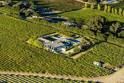 1095 Hardman Avenue, Napa, CA 94558 - Photo 18