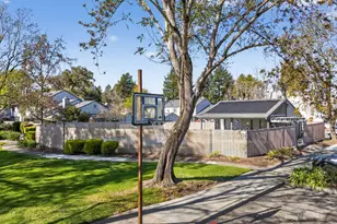 305 Westmont Pl, Santa Rosa, CA 95401 - Photo 28