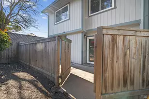 305 Westmont Pl, Santa Rosa, CA 95401 - Photo 26