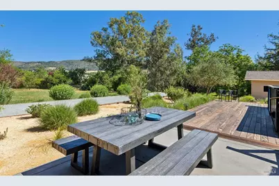 21730 Burndale Road, Sonoma, CA 95476 - Photo 28
