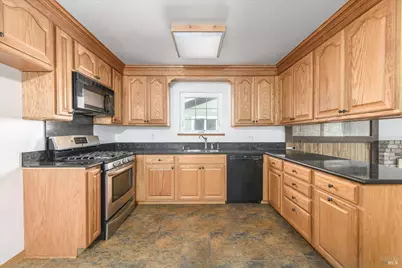 2430 Yajome Street, Napa, CA 94558 - Photo 8