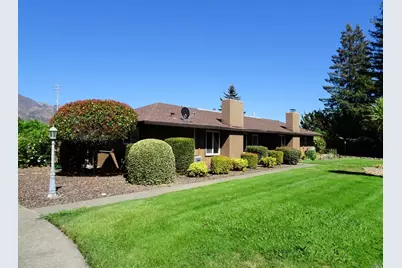 6 Woodgreen Street, Santa Rosa, CA 95409 - Photo 2