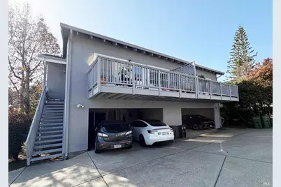 219 E Blithedale Avenue, Mill Valley, CA 94941 - Photo 4