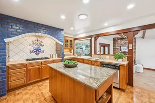 517 Fairway Dr, Novato, CA 94949 - Photo 18