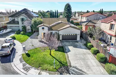 3007 Norwich Court, Vacaville, CA 95687 - Photo 2