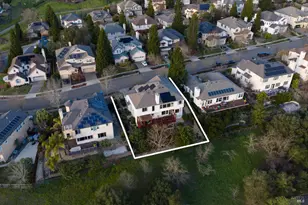 5870 Sailing Hawk Ave, Santa Rosa, CA 95409 - Photo 4