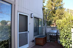 29 Sailmaker Ct, San Rafael, CA 94903 - Photo 8