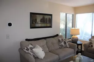 29 Sailmaker Ct, San Rafael, CA 94903 - Photo 16