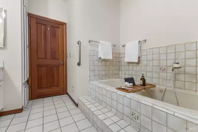 910 Lytton Springs Road, Healdsburg, CA 95448 - Photo 22