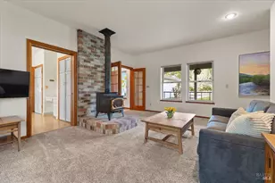 910 Lytton Springs Rd, Healdsburg, CA 95448 - Photo 14