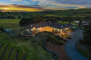 910 Lytton Springs Rd, Healdsburg, CA 95448 - Photo 2