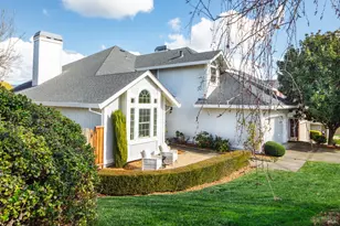 874 Cherry St, Petaluma, CA 94952 - Photo 2