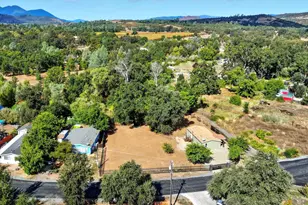 8827 Quarterhorse Ln, Lower Lake, CA 95457 - Photo 28