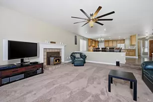 19246 N Shore Ct, Hidden Valley Lake, CA 95467 - Photo 16