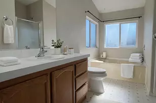 98 Leisure Park Cir, Santa Rosa, CA 95401 - Photo 18