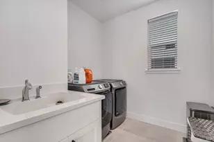 303 Flagship Dr, Napa, CA 94558 - Photo 32