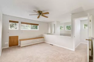 2322 Lakeview Dr, Santa Rosa, CA 95405 - Photo 16