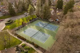 2322 Lakeview Dr, Santa Rosa, CA 95405 - Photo 30