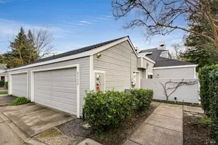 2322 Lakeview Dr, Santa Rosa, CA 95405 - Photo 24