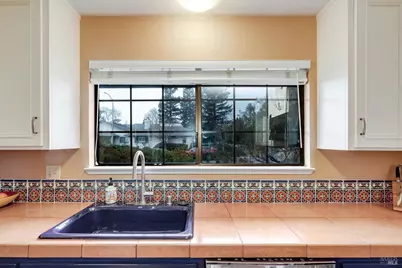 554 7th Street, Sonoma, CA 95476 - Photo 8