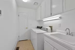 408 Woodley Way, Santa Rosa, CA 95409 - Photo 22