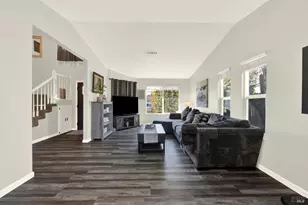 369 Kendrick Ln, Vacaville, CA 95687 - Photo 14