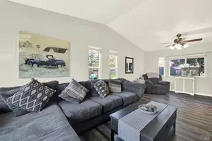369 Kendrick Ln, Vacaville, CA 95687 - Photo 12