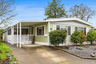 228 Regency Ct, Santa Rosa, CA 95401 - Photo 2