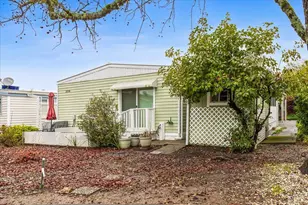 228 Regency Ct, Santa Rosa, CA 95401 - Photo 32