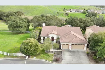 2664 Avocet Lane, Vallejo, CA 94591 - Photo 2