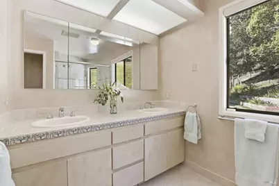 2 Paseo Mirasol, Tiburon, CA 94920 - Photo 28