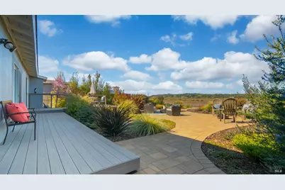 289 Montego Key, Novato, CA 94949 - Photo 24