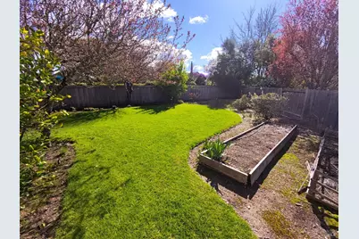 135 Fulton Place, Windsor, CA 95492 - Photo 34