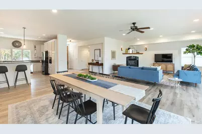 9821 Dawn Way, Windsor, CA 95492 - Photo 10