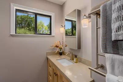 14856 Chalk Hill Road, Healdsburg, CA 95448 - Photo 26