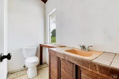 2511 Laguna Vista Drive, Novato, CA 94945 - Photo 70